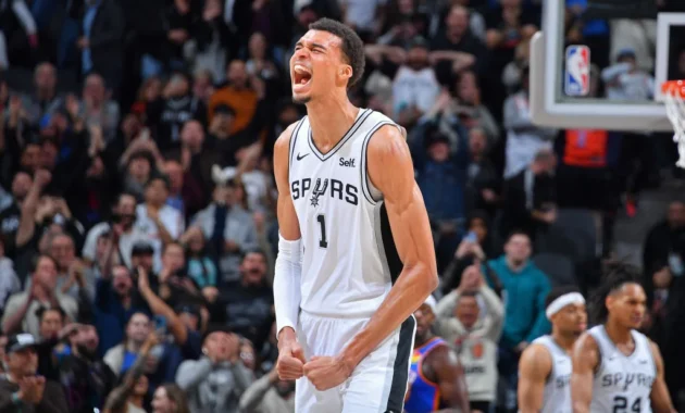 Victor Wembanyama Raih Gelar Pemain Bertahan Terbaik NBA 2026 dengan Suara Bulat, Sejarah Baru Terukir