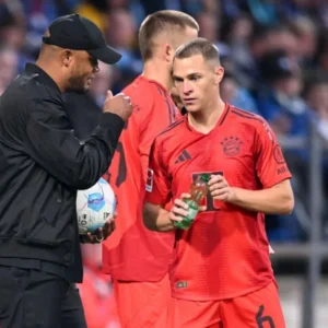 Vincent Kompany Buktikan Kepemimpinan: Kabar Baik Squad Bayern, Pujian untuk Olise, dan Janji Bertahan Lama
