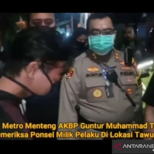 Viral Video Bro Ron Dipukul di Menteng, Polisi Tangkap 2 Pelaku!