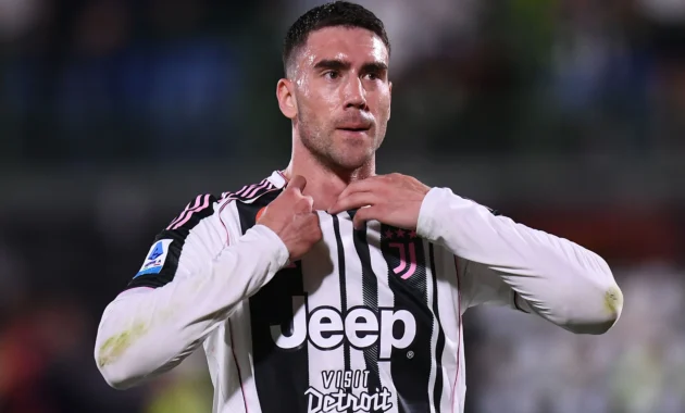 Vlahovic di Persimpangan Karier: Napoli Mengincar Striker Juventus, Newcastle Siap Dapatkan, dan Cedera Mengancam Musim Terakhirnya