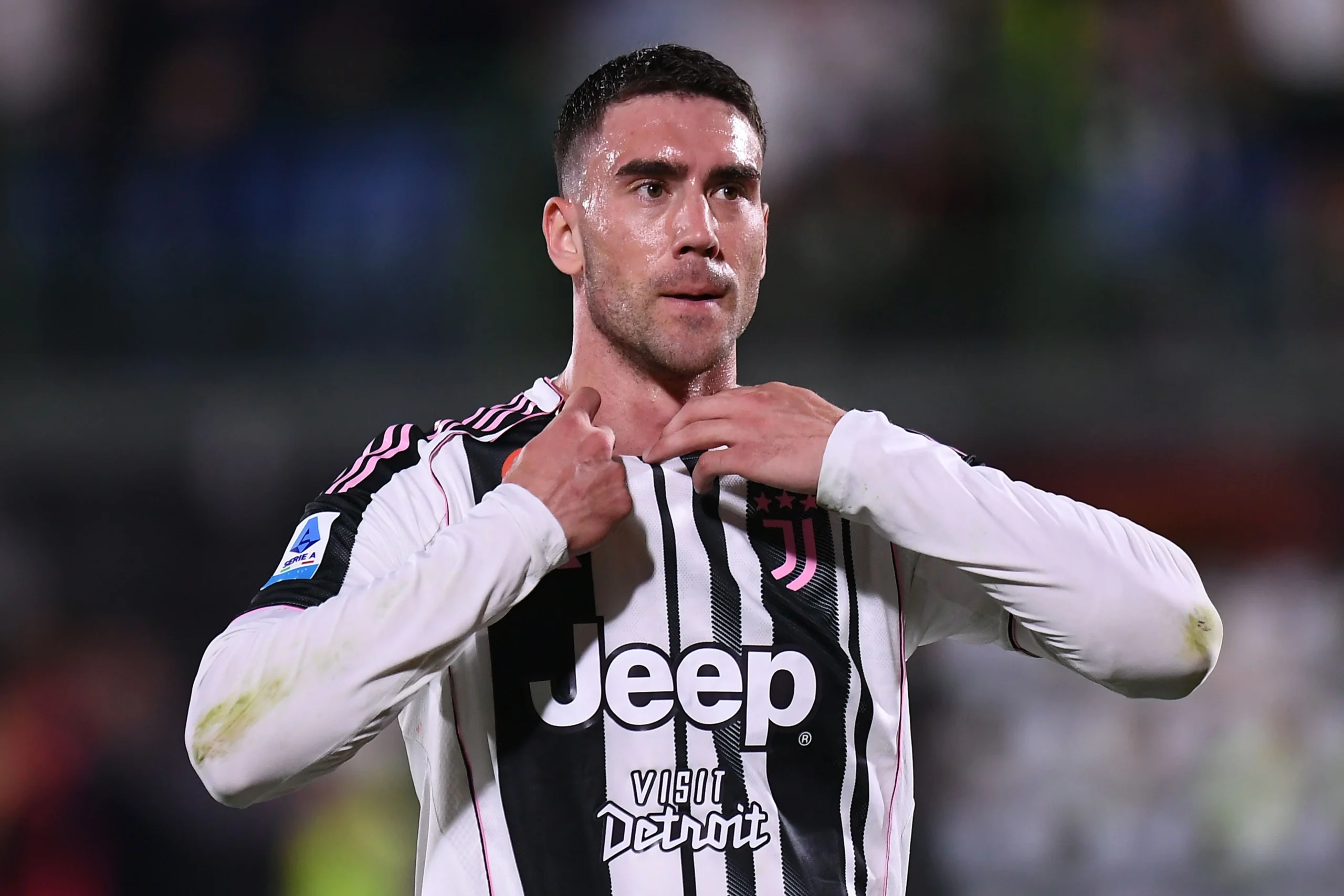 Vlahovic di Persimpangan Karier: Napoli Mengincar Striker Juventus, Newcastle Siap Dapatkan, dan Cedera Mengancam Musim Terakhirnya