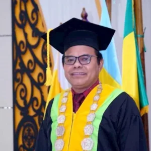 Wakil Dekan FKIP UHO Kendari Dorong Kompetensi Guru untuk Bersaing di Level Global