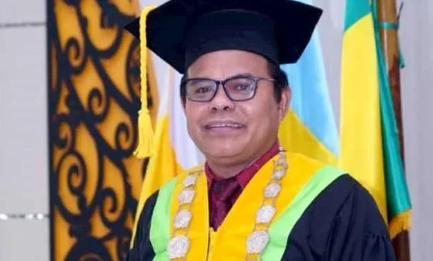 Wakil Dekan FKIP UHO Kendari Dorong Kompetensi Guru untuk Bersaing di Level Global
