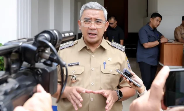 Wali Kota Bandung Muhammad Farhan Gandeng UMKM, Koperasi, ITB, dan Pariwisata untuk Atasi Sampah, PKL, dan Krisis Kebun Binatang