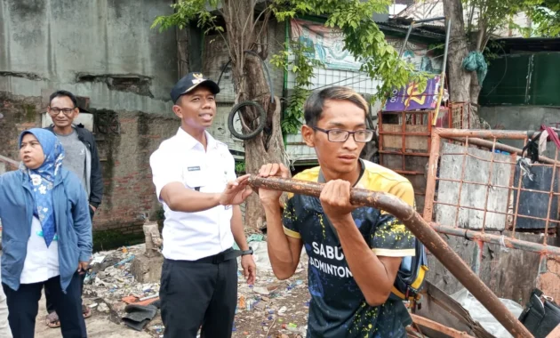 Wali Kota Jakarta Barat Siapkan Solusi Atasi Sampah Depo Kembar Jelambar
