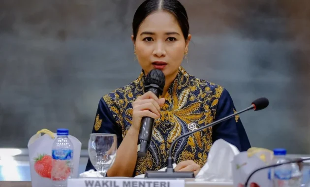 Wamenpar Ni Luh Puspa Ceritakan Perempuan Hebat Penggerak Pariwisata di Women’s Inspiration Awards 2026
