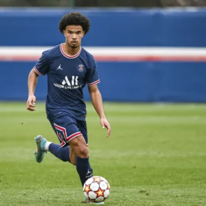 Warren Zaïre-Emery Diprediksi Gantikan Désiré Doué sebagai Bintang Muda PSG 2026