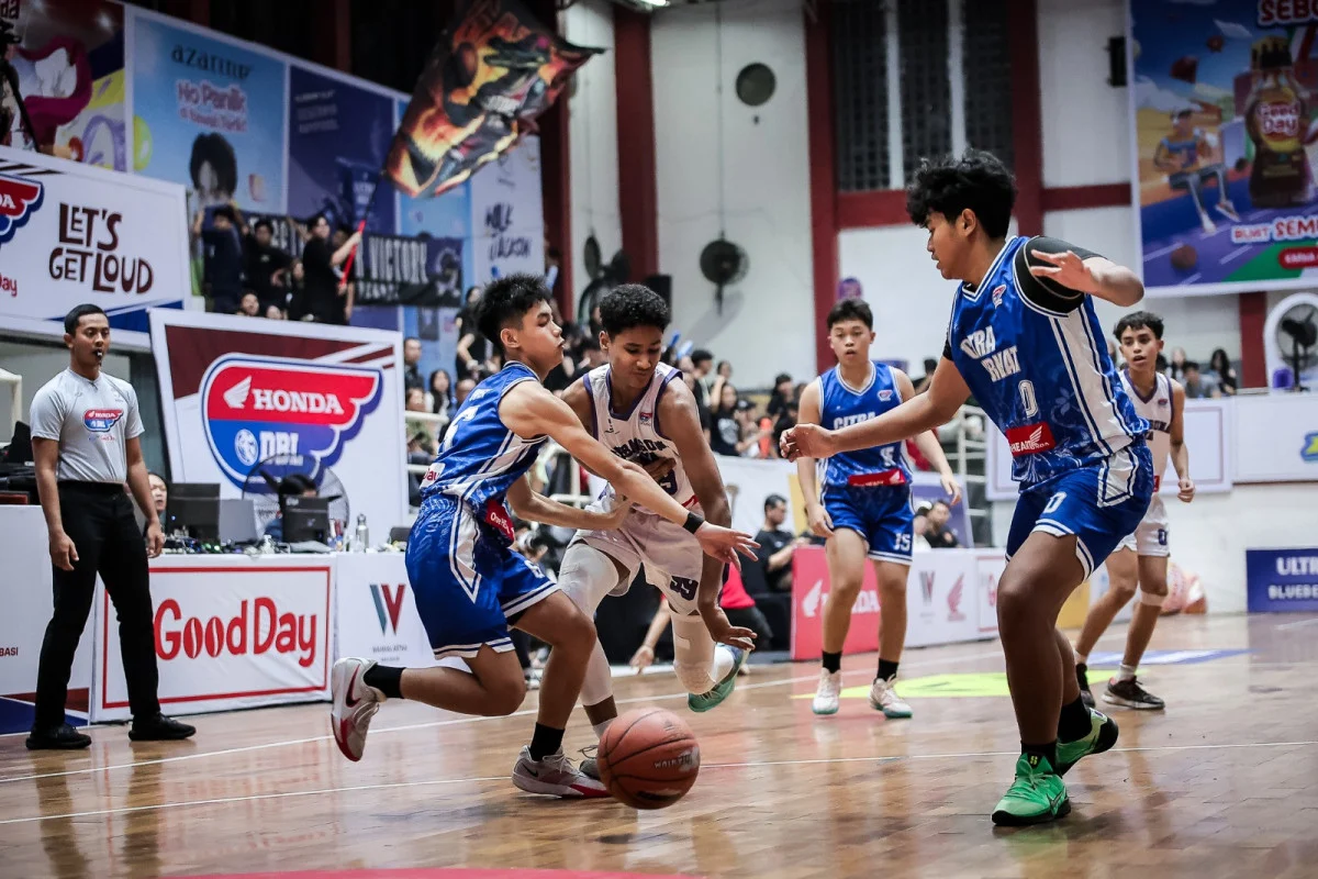 Warriors Siap Guncang Dunia: Dari Transfer Raksasa NBA hingga Perang Sengit Banten di BRI Super League
