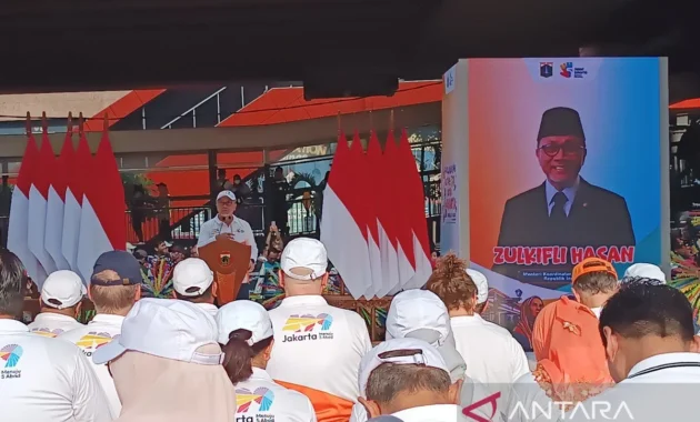Zulhas: Presiden Prabowo Risau Persoalan Sampah Tak Kunjung Selesai