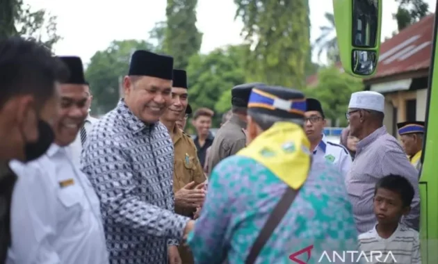 194 Jamaah Haji Asal Kabupaten Solok Pulang Selamat ke Tanah Air
