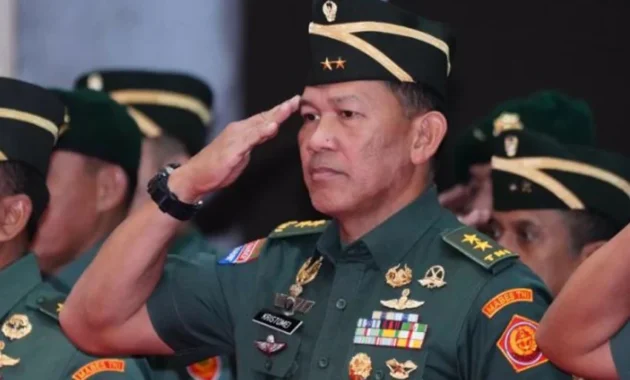 5 Pangdam Lulusan Akmil 1997 Bersama Teman Satu Angkatan Danpaspampres Mayjen Edwin Adrian Sumantha