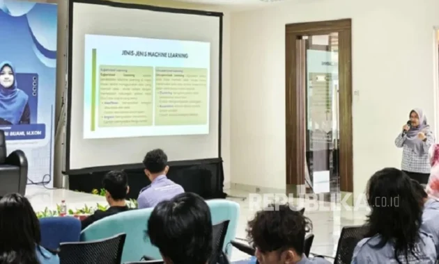 AI Bukan Sekadar Teori, UNM Bekali Mahasiswa Skill yang Diburu Industri