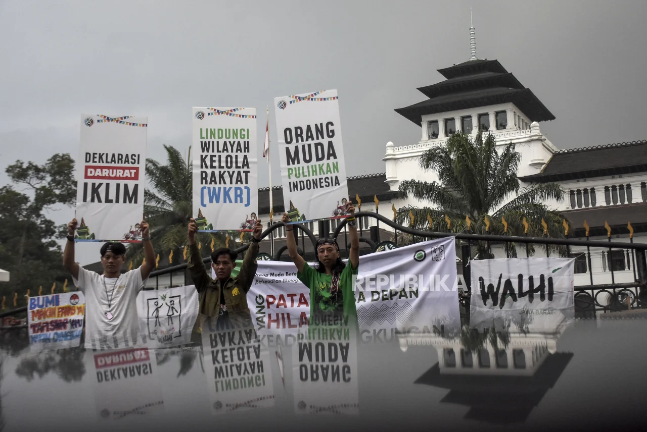 Aksi Hari Lingkungan Hidup Sedunia 2026 di Braga, Bandung: Walhi Jabar Galang Kesadaran Publik