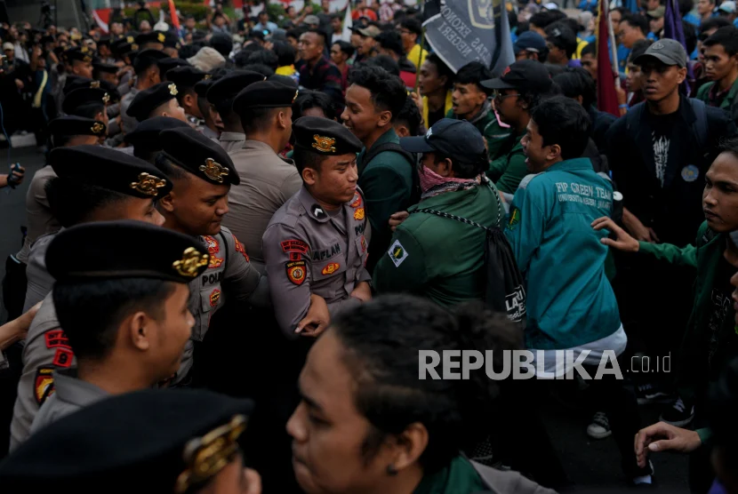 Alasan BEM Trisakti Pilih Geruduk DPR: Fungsi Pengawasan Tak Berjalan Optimal!