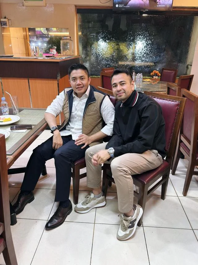 Analis Soroti Momen Teddy-Raffi Berbaur Pengamen, Contoh Pejabat Peduli Sosial