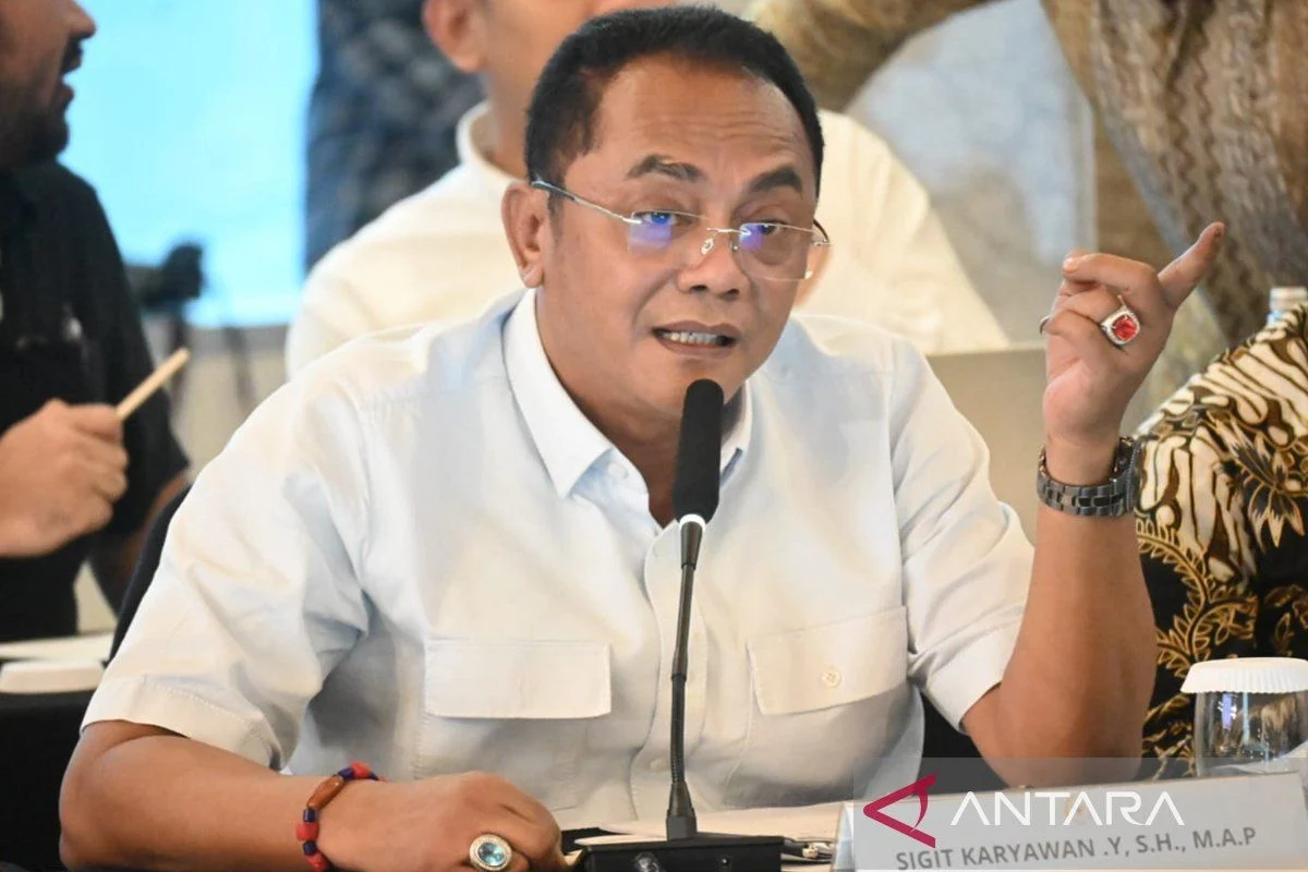 Anggota DPR Soroti Pentingnya Pasokan BBM dan Batu Bara untuk Kelangsungan Listrik Nasional
