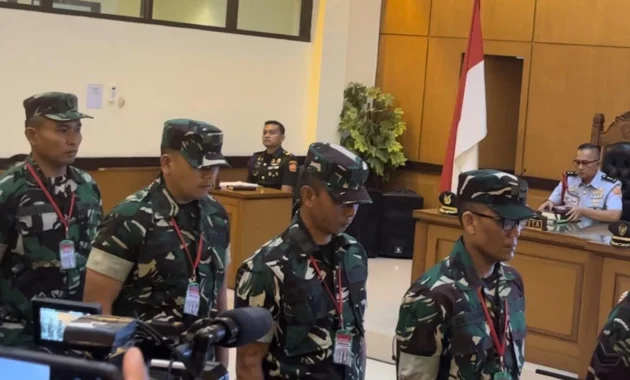 Anggota TNI Penyiram Air Keras ke Andrie Yunus Divonis 1-3 Tahun Penjara, Pigai: Kita Harus Tunduk Anggota TNI Penyiram Air Keras ke Andrie Yunus Divonis 1-3 Tahun Penjara, Pigai: Kita Harus Tunduk