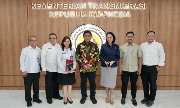 ASN dan Transmigrasi: Kunci Kemakmuran Warga di Tengah Ketidakpastian ASN dan Transmigrasi: Kunci Kemakmuran Warga di Tengah Ketidakpastian