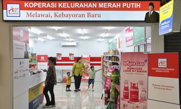 Bakom RI Umumkan 12.232 Gerai Koperasi Merah Putih Baru Siap Beroperasi Bakom RI Umumkan 12.232 Gerai Koperasi Merah Putih Baru Siap Beroperasi