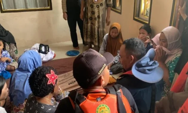 Balita 4 Tahun Meninggal Setelah Terperosok ke Lubang Proyek di Tebet, Damkar: Masih Hidup Saat Dievakuasi