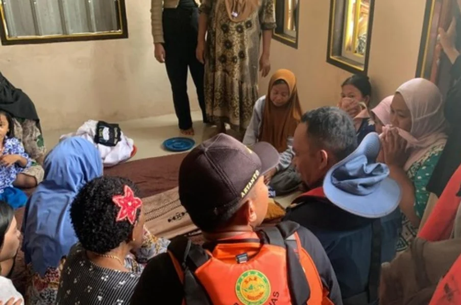 Balita 4 Tahun Meninggal Setelah Terperosok ke Lubang Proyek di Tebet, Damkar: Masih Hidup Saat Dievakuasi