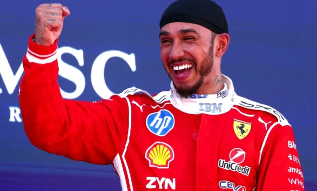 Bos Mercedes Tak Ingin Bersaing dengan Hamilton