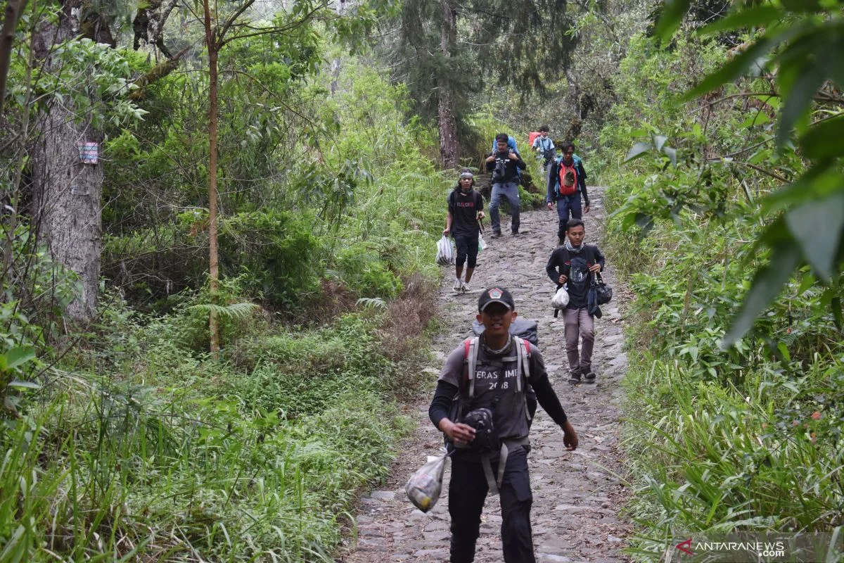 BPBD Magetan Catat Ratusan Pendaki Mulai Datangi Gunung Lawu