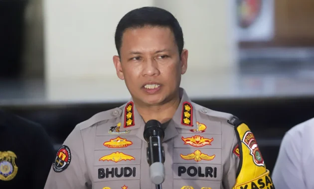 CCTV Mati dan Sinyal Telepon Hilang Saat Mahasiswa Demo di Jakarta, Penjelasan Polda Metro Jaya CCTV Mati dan Sinyal Telepon Hilang Saat Mahasiswa Demo di Jakarta, Penjelasan Polda Metro Jaya