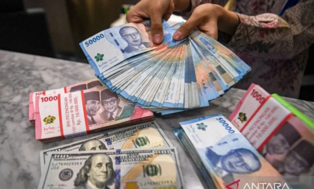 Dasco Yakin Rupiah Kembali Menguat Setelah BI Kerja Sama dengan Tiongkok dan Hong Kong Dasco Yakin Rupiah Kembali Menguat Setelah BI Kerja Sama dengan Tiongkok dan Hong Kong