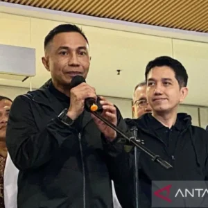Dharma Pongrekun Desak Mahkamah Konstitusi Tinjau UU Kesehatan demi Kedaulatan Nasional