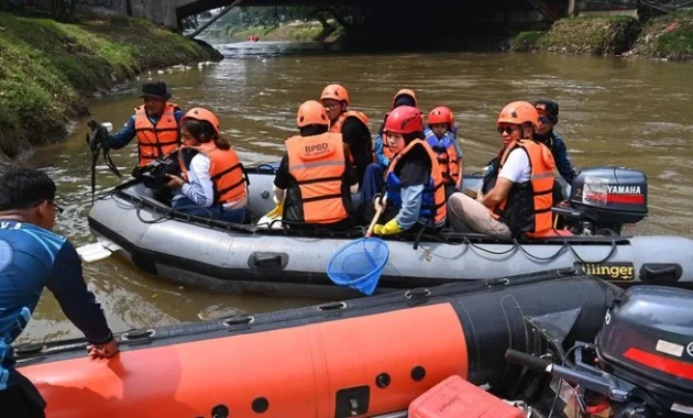 Dinas SDA DKI Jakarta Selenggarakan Wisata Edukasi “Ciliwung River Adventure” Dinas SDA DKI Jakarta Selenggarakan Wisata Edukasi “Ciliwung River Adventure”
