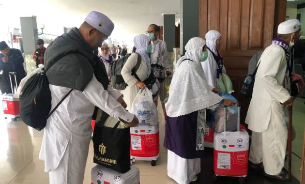 Dirawat di Rumah Sakit Arab Saudi, Kepulangan 2 Jamaah Haji Asal Probolinggo Ditunda Dirawat di Rumah Sakit Arab Saudi, Kepulangan 2 Jamaah Haji Asal Probolinggo Ditunda
