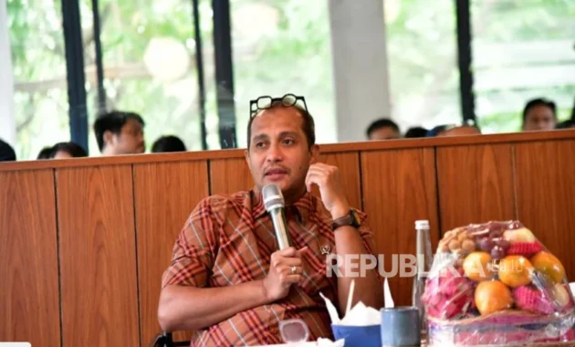 Diusulkan Kurang dari Sebulan Lalu, Mengapa RUU Polri Kini Sudah Disahkan? Ini Jawaban Pemerintah Diusulkan Kurang dari Sebulan Lalu, Mengapa RUU Polri Kini Sudah Disahkan? Ini Jawaban Pemerintah