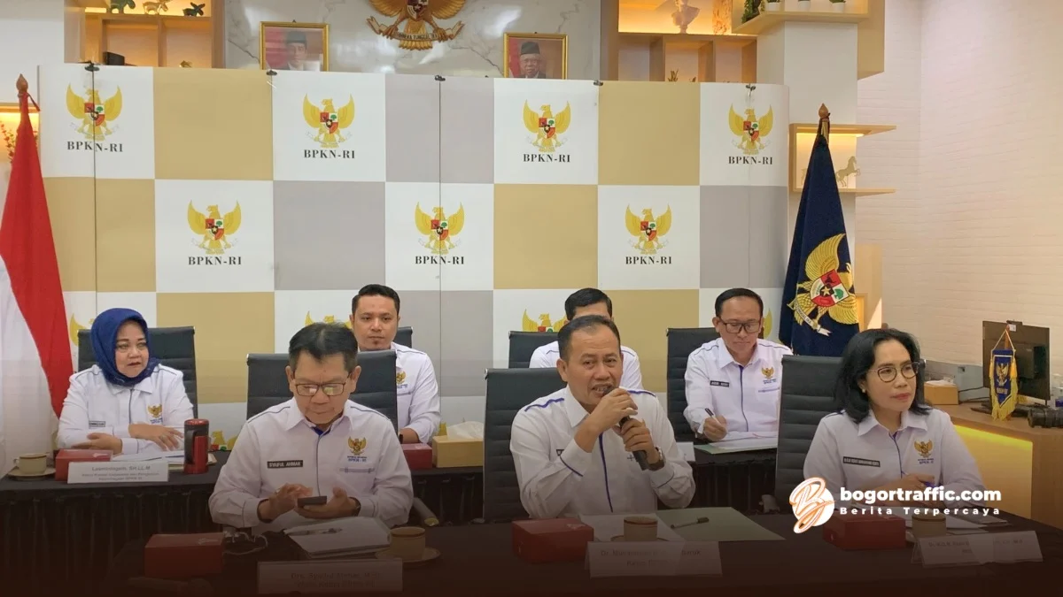 DPR Minta BPKN Tidak Asal Klaim Aduan Isu AMDK Tanpa Bukti Valid