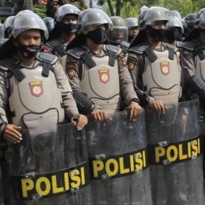 DPR Sahkan RUU Polri Jadi UU, Batas Usia Pensiun Kapolri Bertambah Jadi 61 Tahun