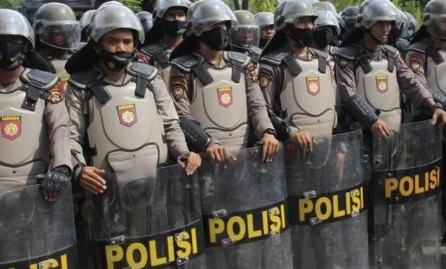 DPR Sahkan RUU Polri Jadi UU, Batas Usia Pensiun Kapolri Bertambah Jadi 61 Tahun
