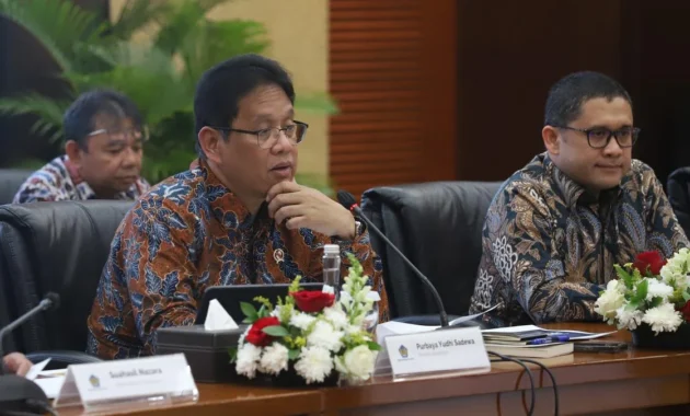 Dudung Akui Pencopotan Dadan Hindayana dari Jabatan Kepala BGN Terkait Praktik Jual Beli Titik SPPG Dudung Akui Pencopotan Dadan Hindayana dari Jabatan Kepala BGN Terkait Praktik Jual Beli Titik SPPG