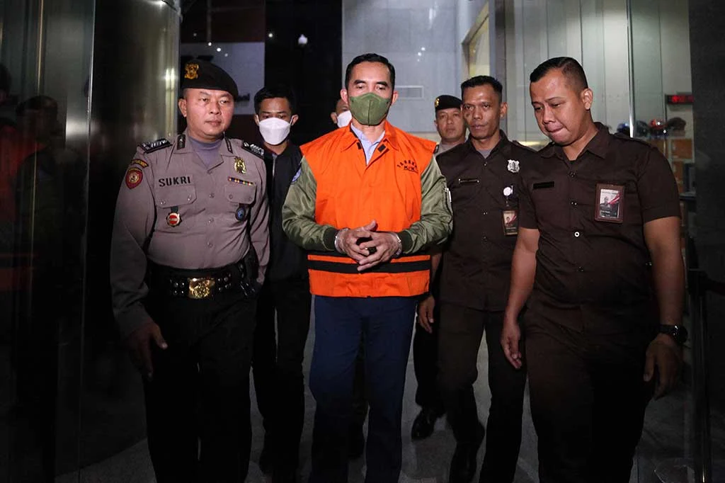 Eks Kepala BGN Ditahan, KPK Terus Kejar Silmy Karim