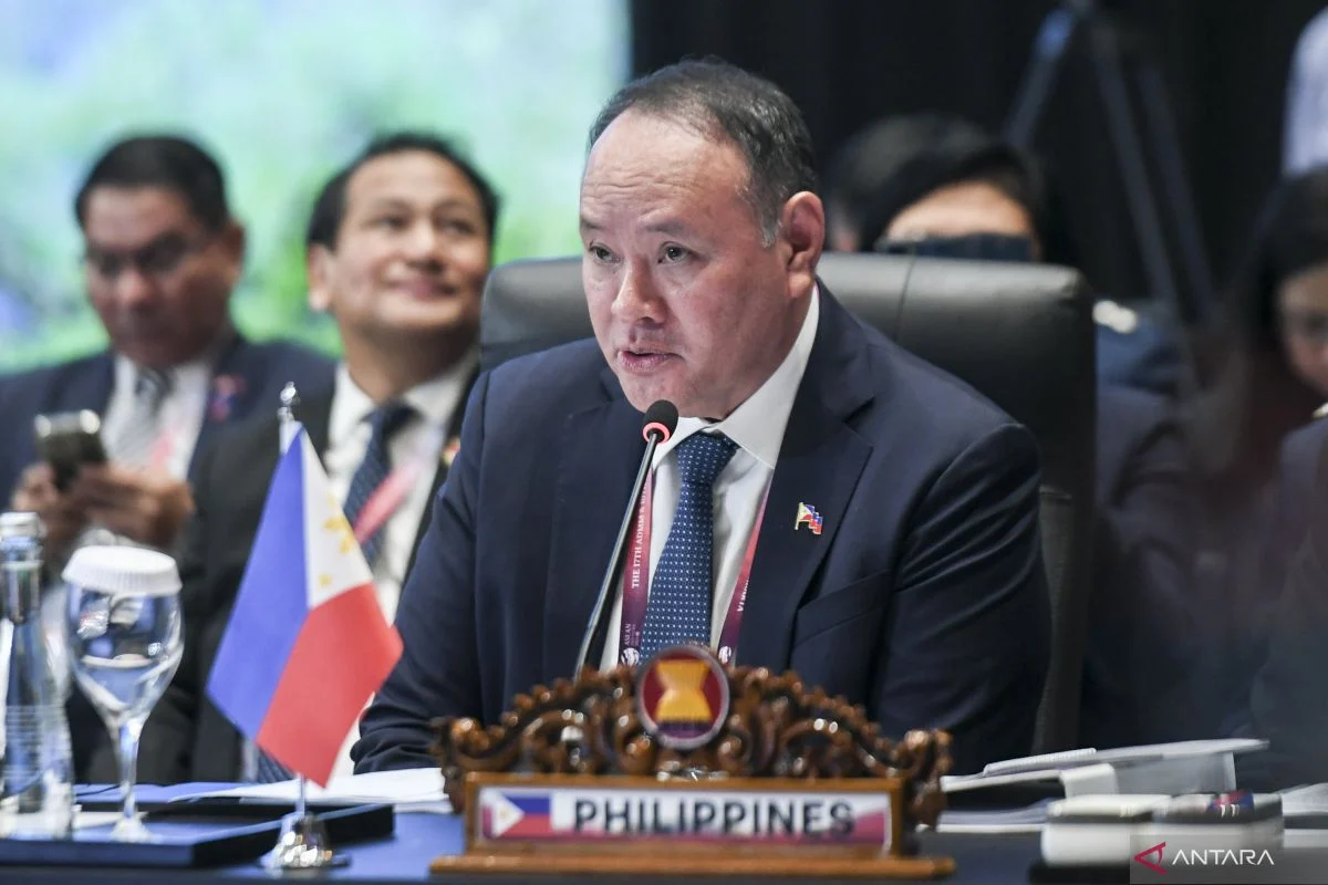 Filipina: Larangan China terhadap Menhan Perumit Hubungan Bilateral