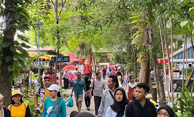 GBK Diprediksi Dipadati Puluhan Ribu Pengunjung Akhir Pekan Ini, Dishub Siapkan Rekayasa Lalin GBK Diprediksi Dipadati Puluhan Ribu Pengunjung Akhir Pekan Ini, Dishub Siapkan Rekayasa Lalin