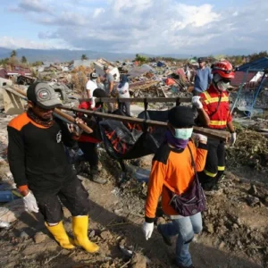 Gempa Susulan di Sulawesi Tengah Memaksa Evakuasi Puluhan Pasien RSUD Undata