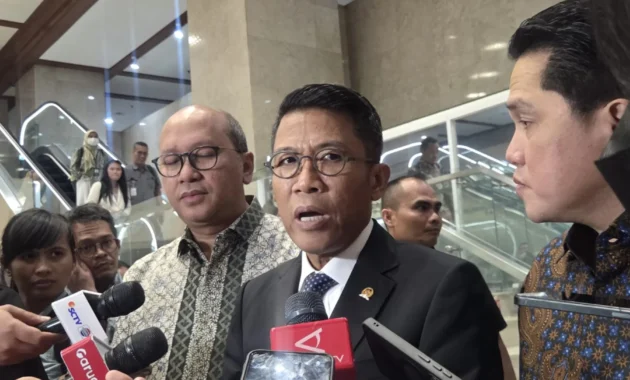 Golkar Sentil PDIP soal Partai Penyeimbang: Kritik Semestinya Lebih Solutif Bukan Tambah Panas Situasi Golkar Sentil PDIP soal Partai Penyeimbang: Kritik Semestinya Lebih Solutif Bukan Tambah Panas Situasi