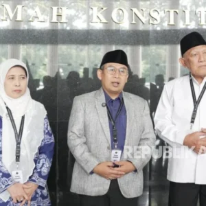Gus Rozin Tegaskan Pendanaan Pesantren Kewajiban Negara, Kiai Tebuireng Beri Dukungan