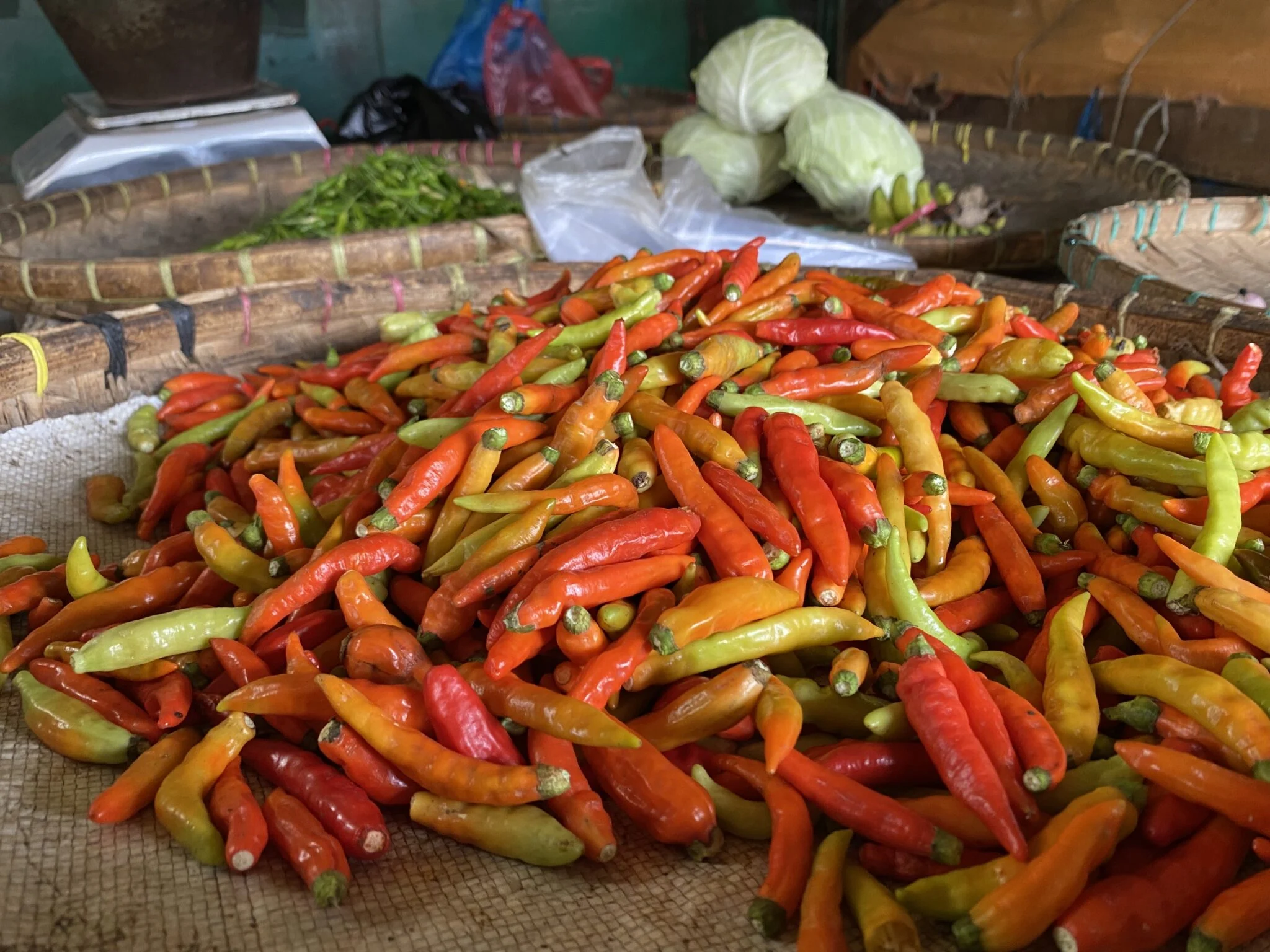 Harga Pangan di Bandung Stabil, Cabai dan Daging Ayam Turun