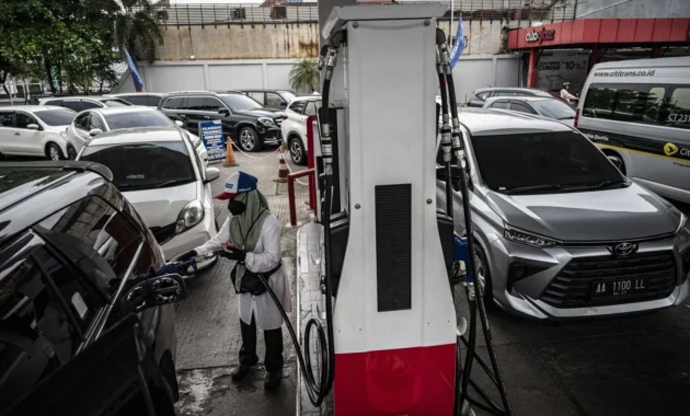 Harga Pertamax Tembus Rp 16.250 per Liter, Pakar UGM Anggap Wajar Demi Kurangi Beban Fiskal Harga Pertamax Tembus Rp 16.250 per Liter, Pakar UGM Anggap Wajar Demi Kurangi Beban Fiskal