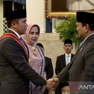 Hoaks! Kemenag sarankan Seskab Teddy jadi Wakil Presiden Prabowo untuk periode kedua