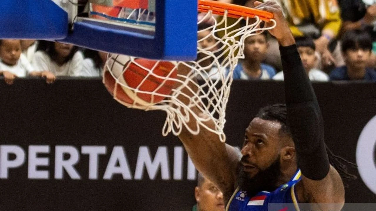 Hornbills Curi Kemenangan di Bandung, Satria Muda Dituntut Bangkit di Semifinal IBL