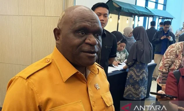 Hotman Paris Salah Paham tentang HAM, Usulan Pembubaran Kementerian Dipertanyakan Hotman Paris Salah Paham tentang HAM, Usulan Pembubaran Kementerian Dipertanyakan