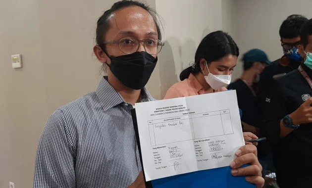ICW Minta KPK Panggil Menteri Imigrasi untuk Dalami Dugaan Pemerasan Izin Tinggal WNA ICW Minta KPK Panggil Menteri Imigrasi untuk Dalami Dugaan Pemerasan Izin Tinggal WNA