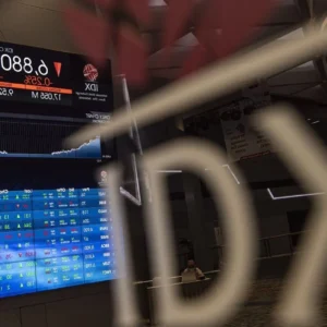 IHSG Ditutup Menguat, Dipimpin Saham Sektor Energi
